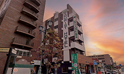 善光寺街道沿いの松本ツーリストホテル